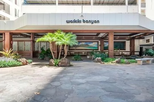 Block To Beach! Waikiki Banyan 21St Floor Deluxe Ocean View Honolulu
