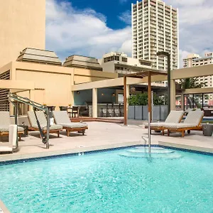 Aston Waikiki Tower Lägenhetshotell